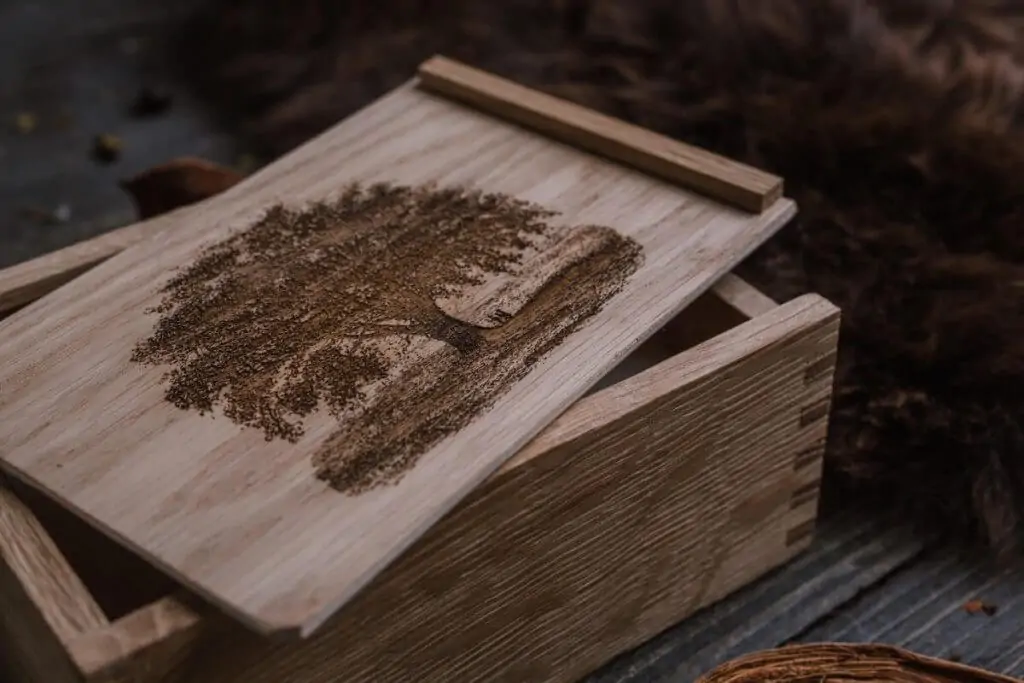 pudełko drewniane z dębu