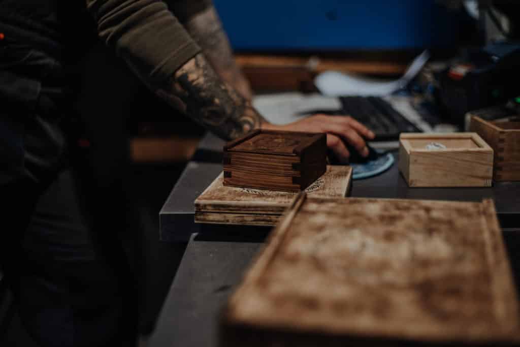 Projektowanie pudełek drewnianych