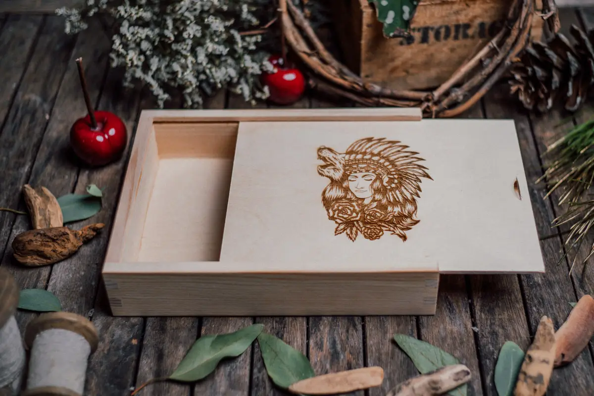 BASIC Drewniane pudełko na zdjęcia 15x23 cm 4
