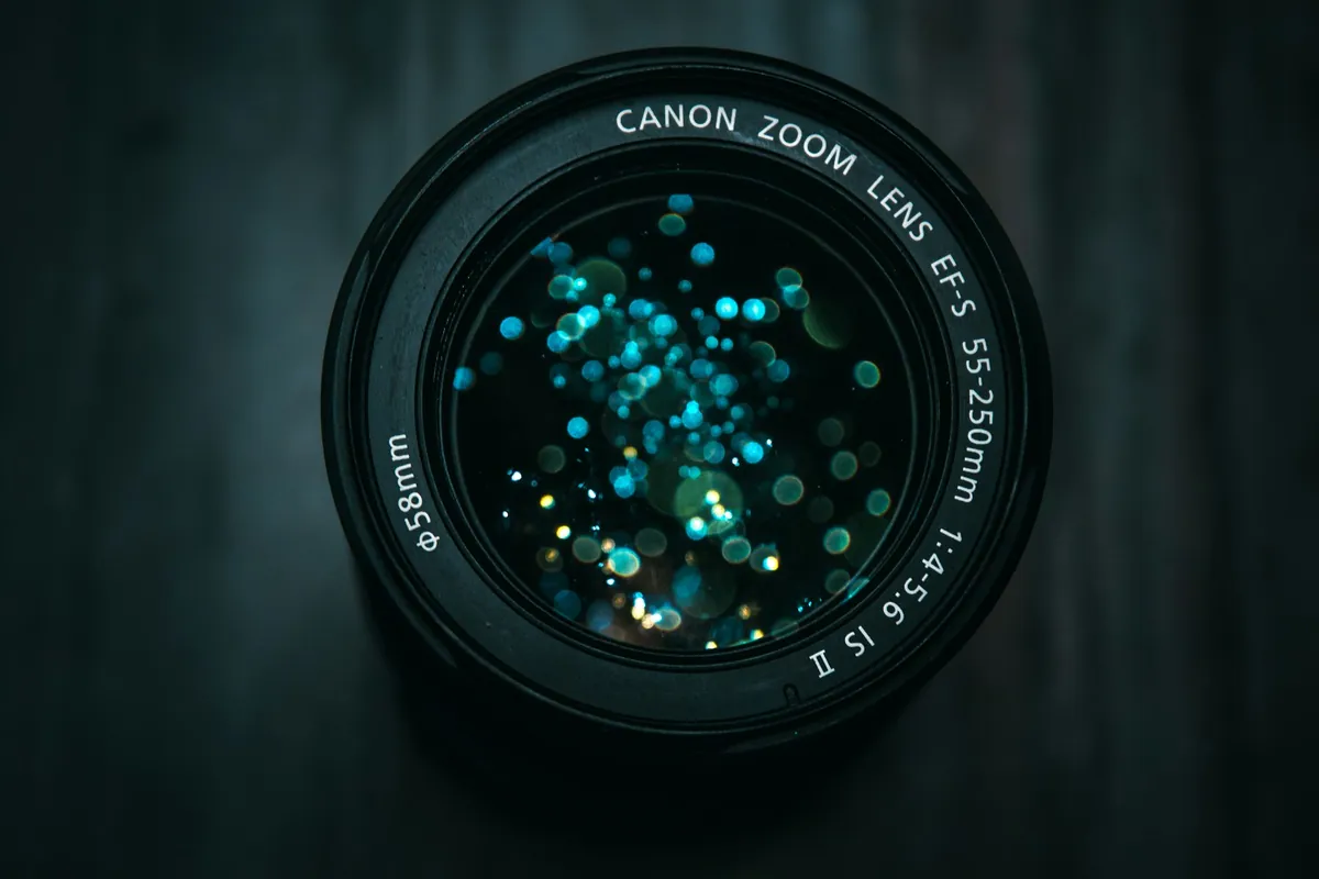 Jak uniknąć aberracji chromatycznej w fotografii cyfrowej?